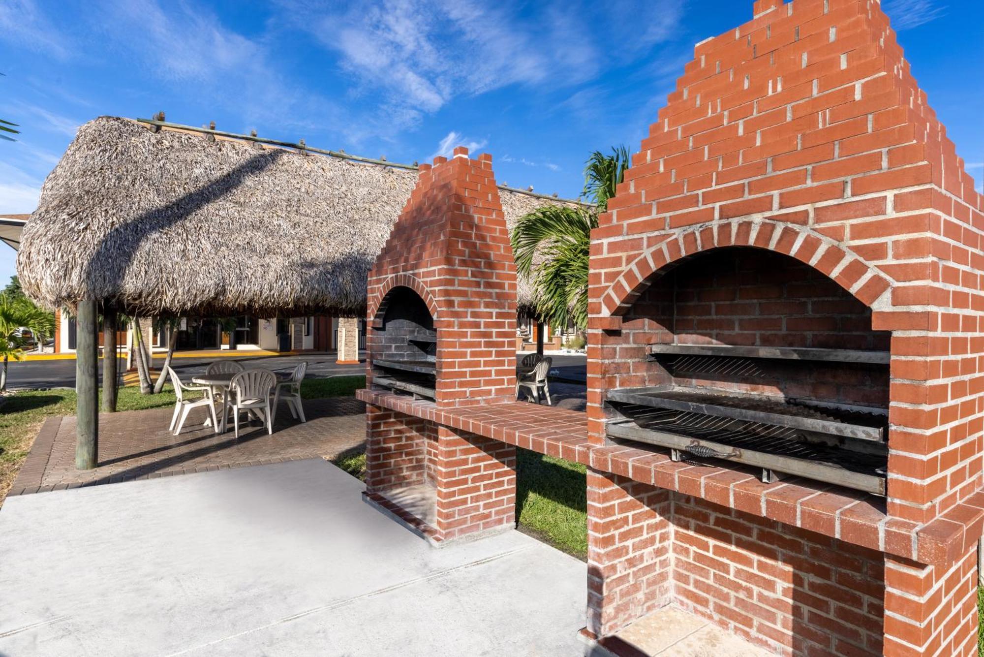 Travelodge By Wyndham Florida City/Homestead/Everglades Ngoại thất bức ảnh