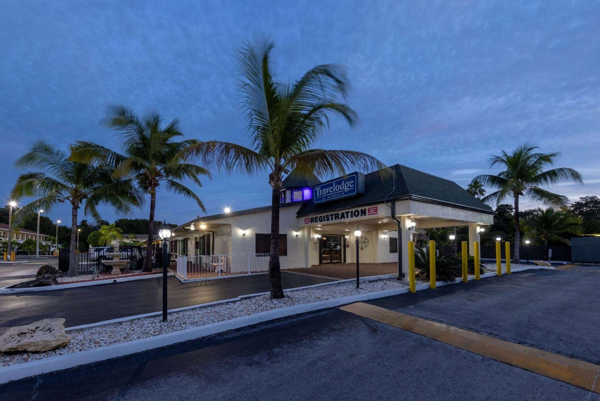 Travelodge By Wyndham Florida City/Homestead/Everglades Ngoại thất bức ảnh